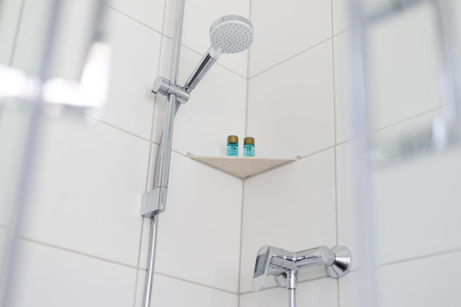 Hotel Zur Traube Uffenheim Екстер'єр фото
