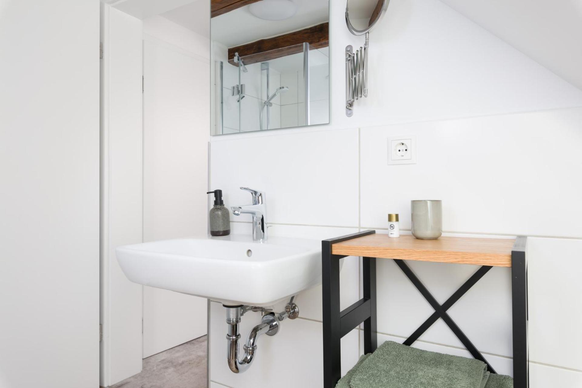 Hotel Zur Traube Uffenheim Екстер'єр фото