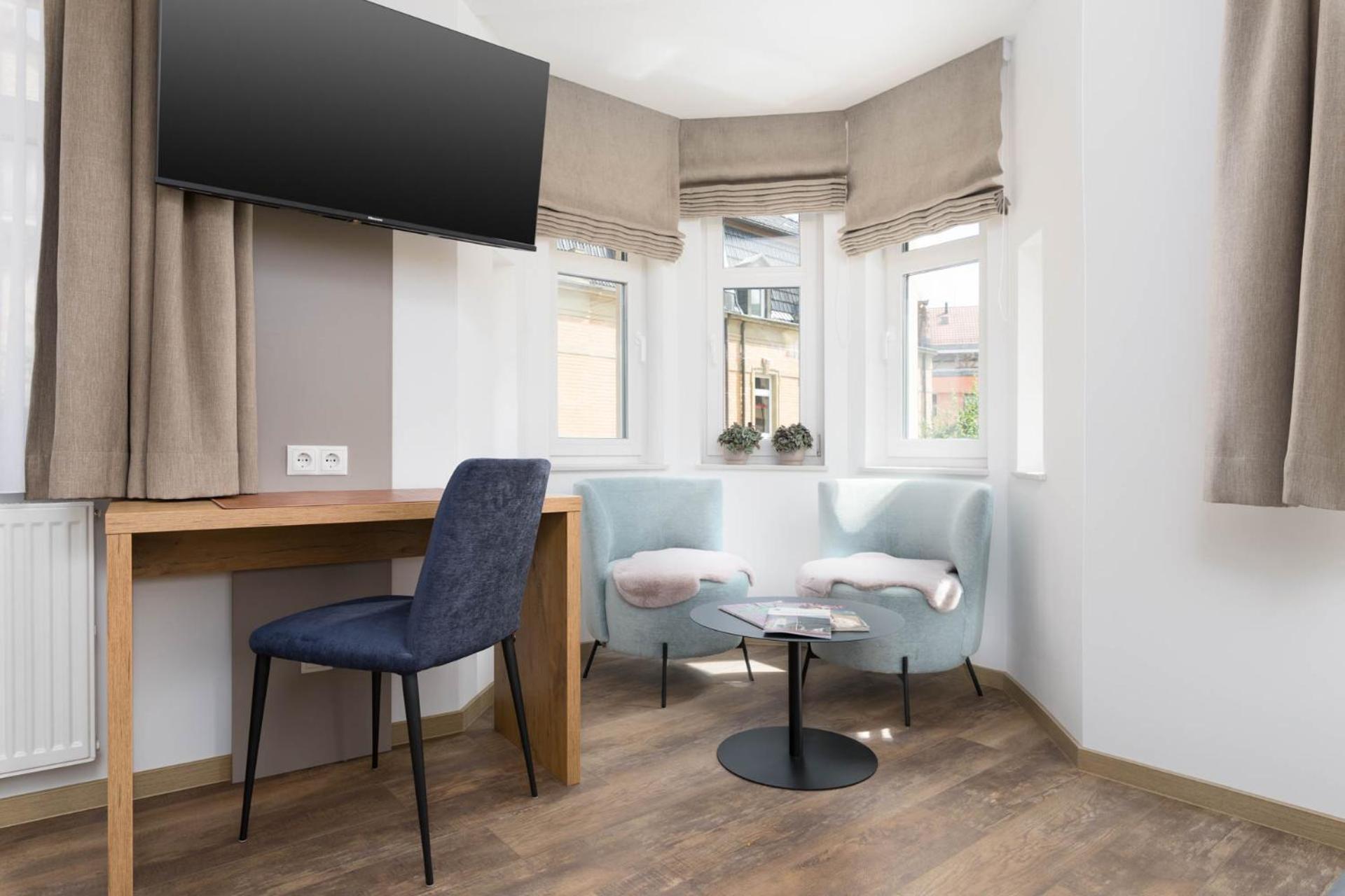 Hotel Zur Traube Uffenheim Екстер'єр фото