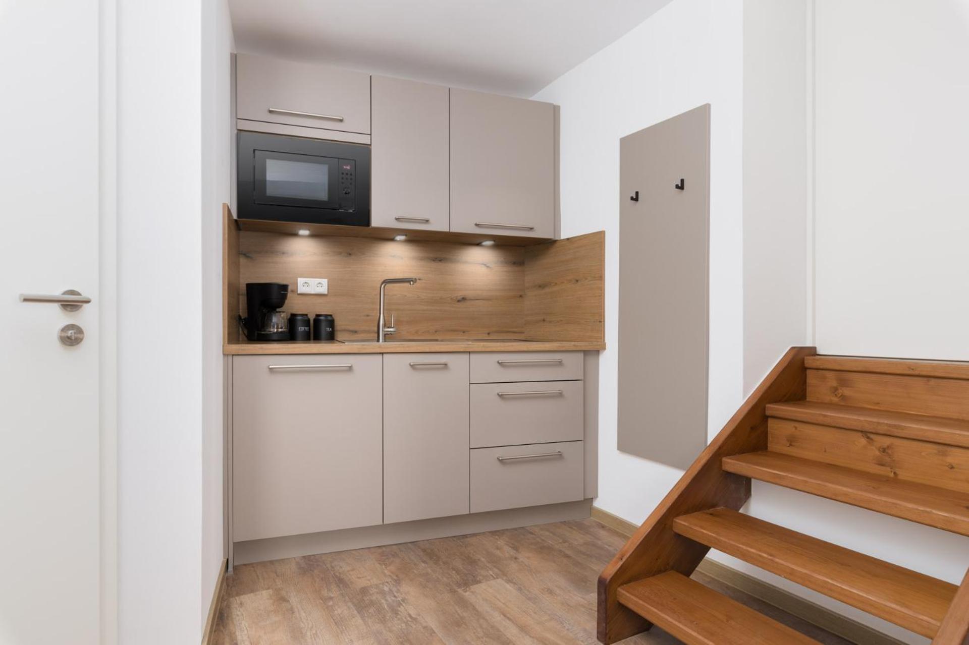 Hotel Zur Traube Uffenheim Екстер'єр фото
