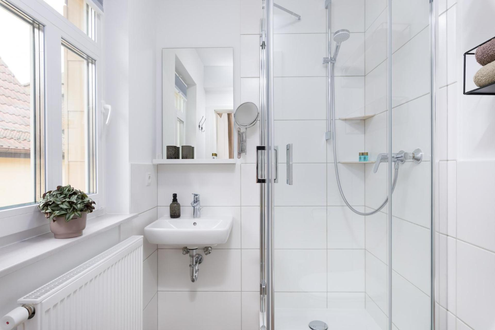 Hotel Zur Traube Uffenheim Екстер'єр фото