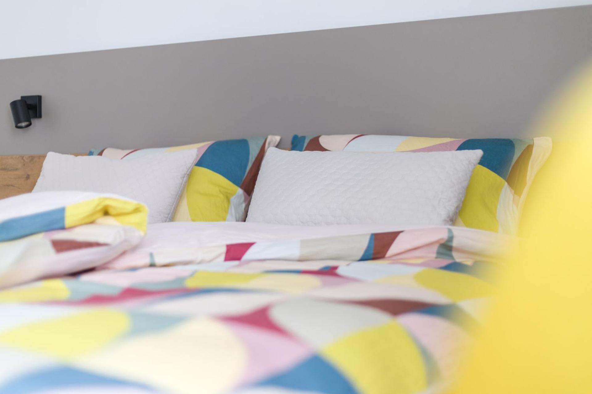 Hotel Zur Traube Uffenheim Екстер'єр фото